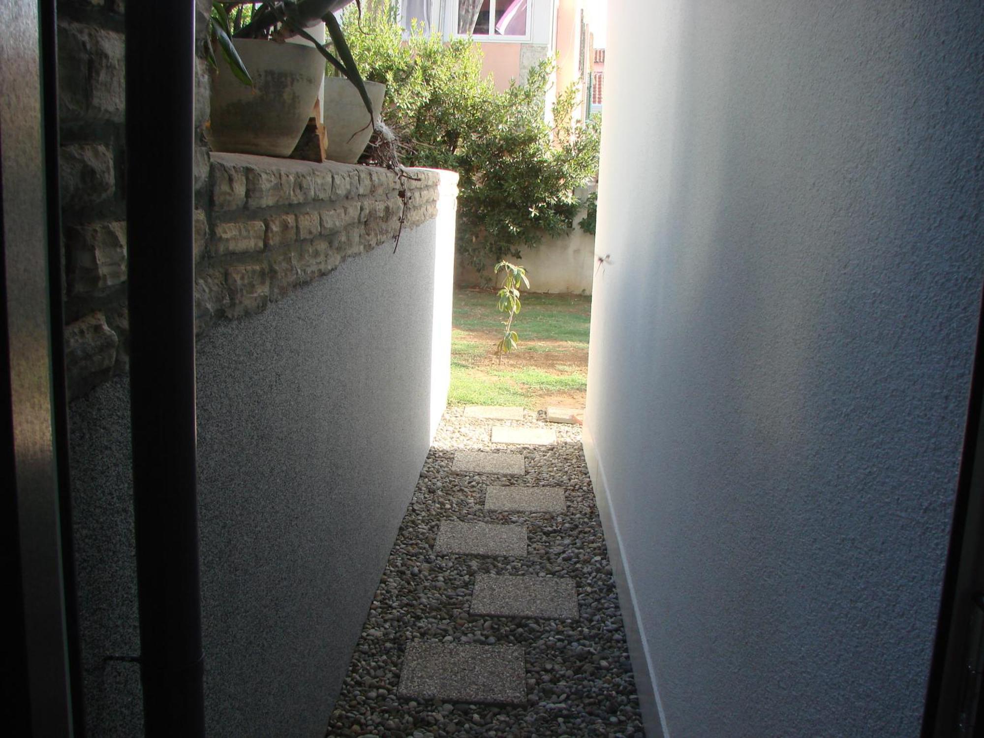 Number 5 Apartment Pakostane Luaran gambar